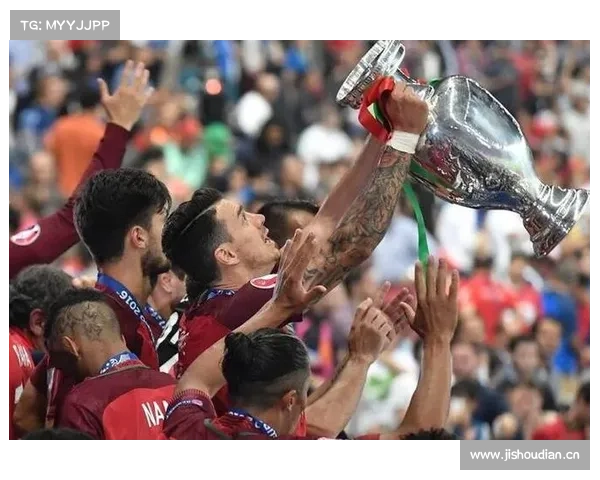 希季尔挑战C罗巅峰之战 欧洲杯赛场新王与传奇的命运碰撞