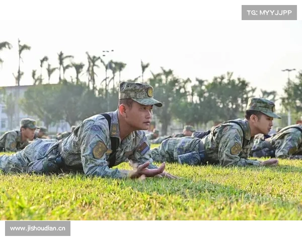 尤文图斯崛起之路：从困境挑战到战略机遇的蜕变与再出发